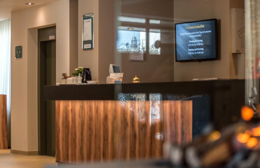 Akzent Hotel Koehler Giessen Bagian luar foto